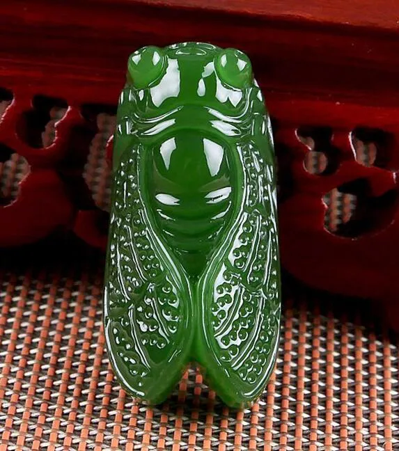 100 naturel vert jade chine sculpture Collection pierre naturelle cigales collier pendentif chanceux amulette jade statue amoureux pendant8468202