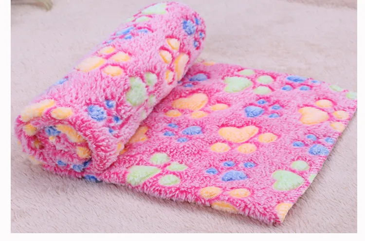 Vinter varm tjocklek Stor hund Sömnmatta kattbäddar Fleece Soft Puppy Blanket Cat Cushion Pet Dogs Chihuahua / Teddy Pet Supplies