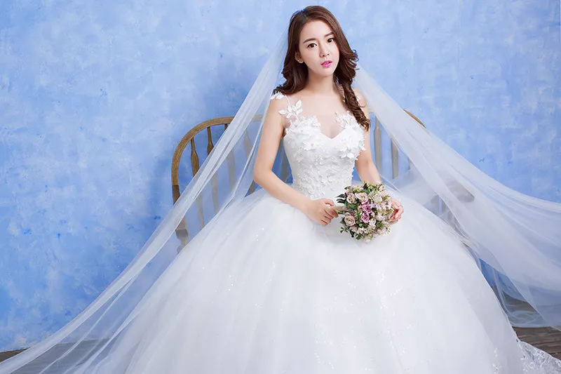 Abito da sposa sexy in pizzo con scollo a V 2018 Nuovo stile coreano Real Photo Appliques Fiore Dolce Pricess Abiti da sposa Abito da sposa