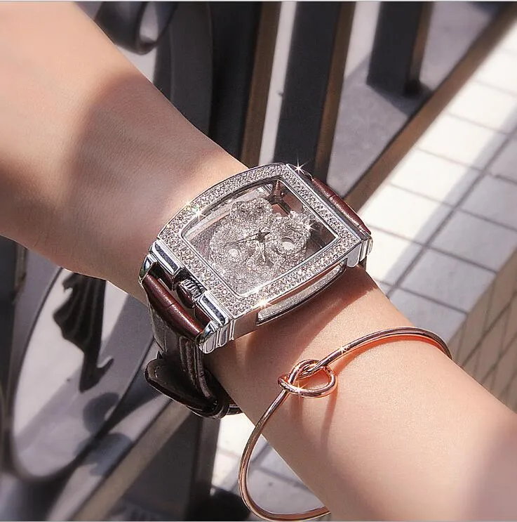 nouvelle montre femme authentique ceinture en cuir incrusté de diamants quartz étanche personnalité mode marée montre femme