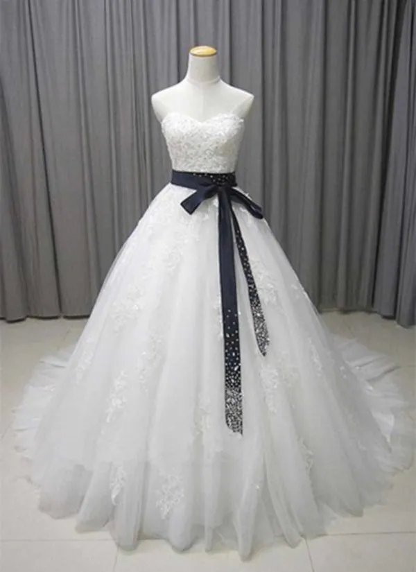 Princess A-Line Wedding Dress Sweetheart Sleeveless Lace Appliques Tulle  Bridal Gown with Sweep Train and Crystal Beaded Sash from Dhgate A-Line  Wedding Dresses - price 219.35