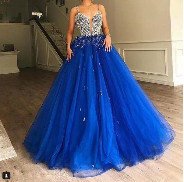 Suknia Balowa Royal Blue Tulle Długie Suknie Diamenty Koraliki Puffy Train 2019 Nowa elegancka suknia wieczorowa Elie Saab Quinceanera Suknie