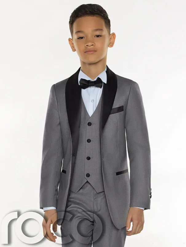 2018 Nuevo diseño Grey Boys Tuxedo Barato Tres piezas Trajes de cena para niños Trajes formales para niños Tuxedo para niños TuxedoJacket pantalón chaleco ti334i