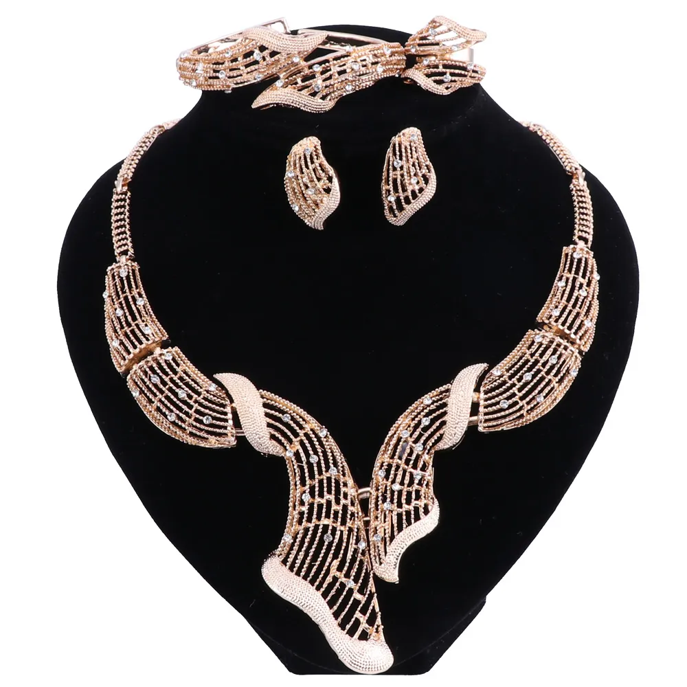 Conjunto de jóias de moda Nigéria Dubai Gold-Color Crystal Jóias Colar de Casamento Brincos Conjunto de Jóias Beads Africanas
