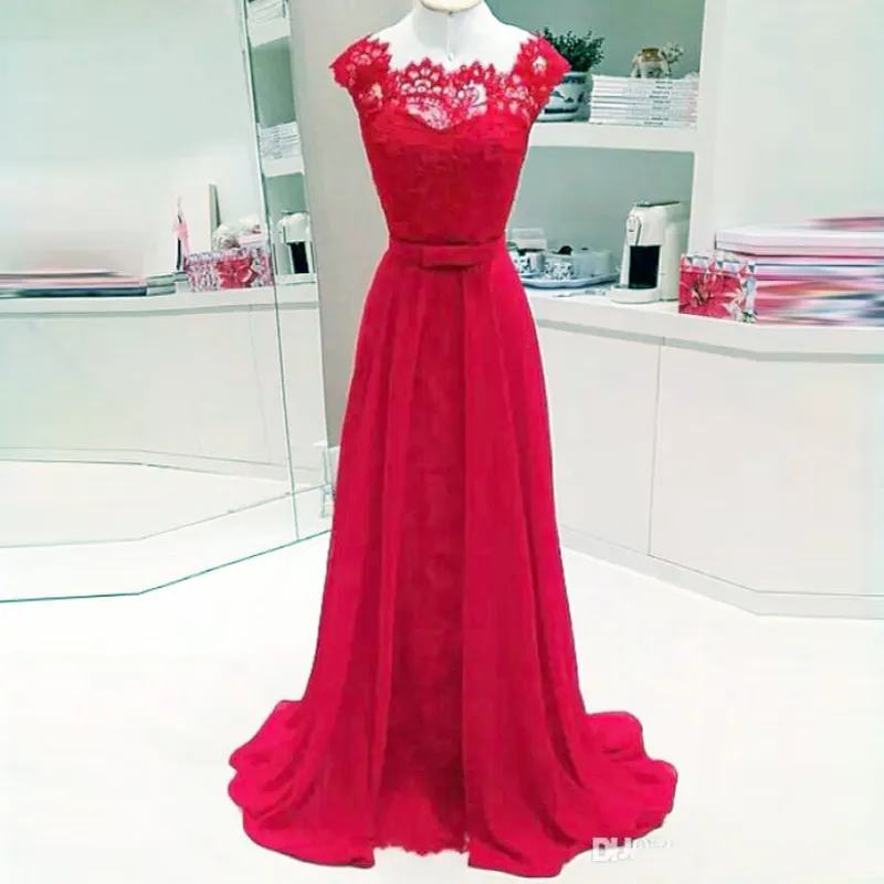 Hot Selling Red Long Aftonklänningar Lace Chiffon Enkel Elegant Prom Klänning för Brudtärna Gäst Maxi Klänningar Flödande Skräddarsy Partihandel