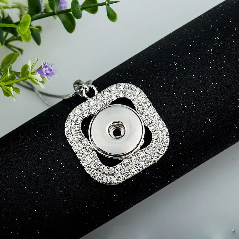새로운 패션 쥬얼리 Noossa 스냅인 버튼 목걸이 2 층 사각형 전체 CZ 다이아몬드 크리스탈 펜던트 목걸이 판매
