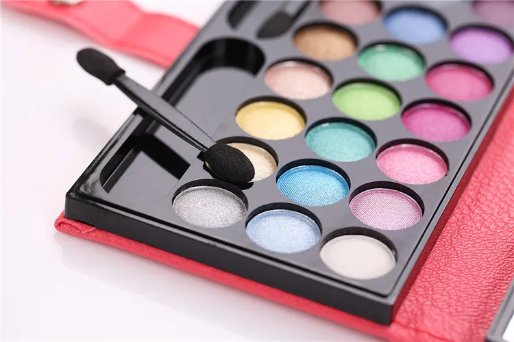 Portable Eyeshadow Blush Lip Gloss Eyebrown 4 in 1 Foundation Makeup Palette With Brushes DHL 