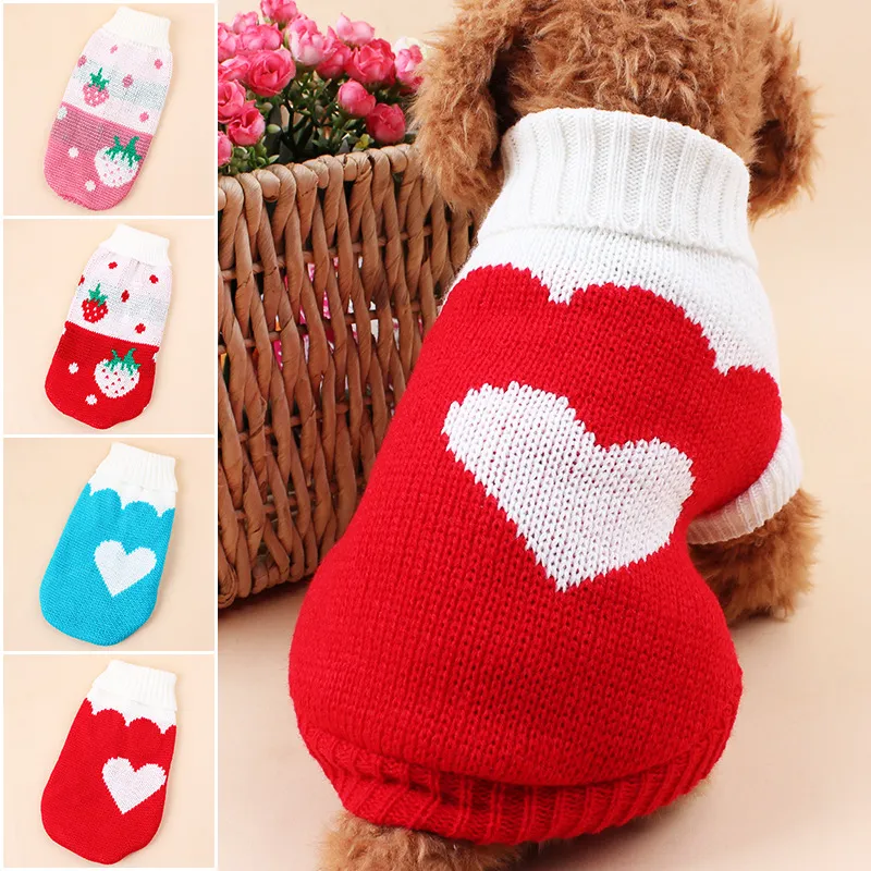 Ropa de fresa para perros, suéter de lana de invierno para mascotas, prendas de punto, ropa para cachorros, abrigo cálido de cuello alto con corazón de amor