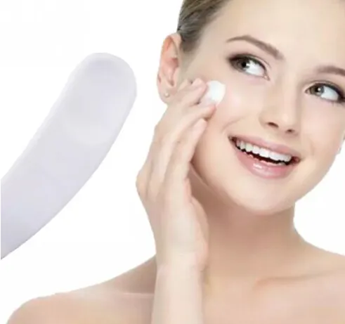 Disponibel sminkmask vit plastsked mini kosmetisk spatel scoop makeup verktyg 250 st mycket