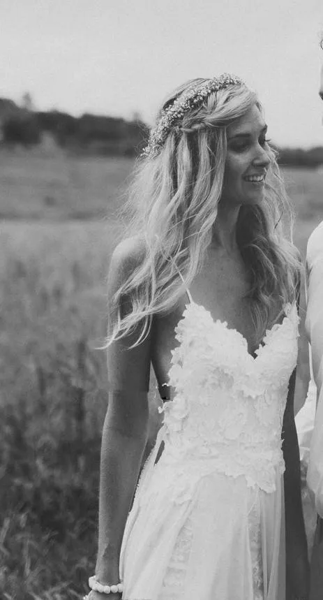 Summer Beach 2022 Свадебные платья Сексуальные белые белые спагетти -оболочки высокий расщепление кружевные шифоновые платье для свадебных платье
