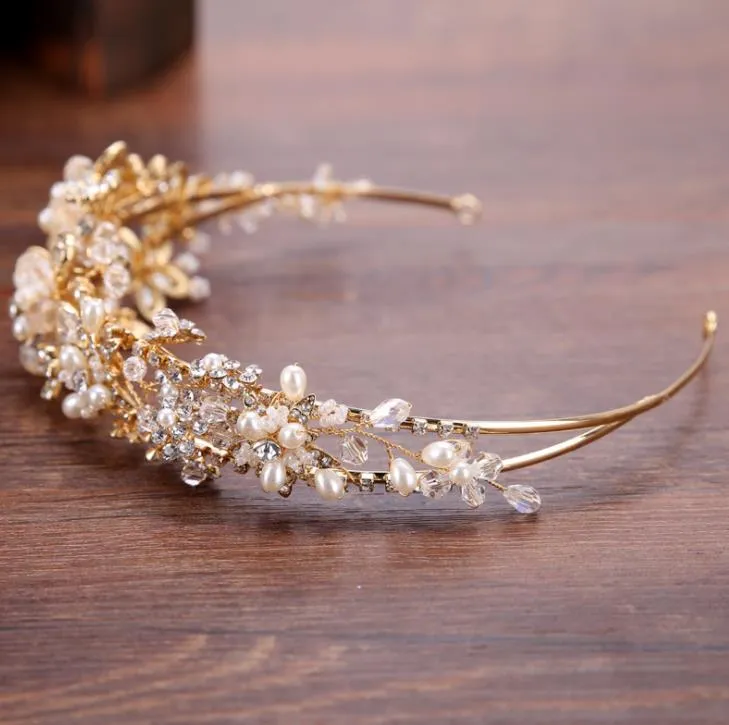 Brudhuvudband, guldblomma, handgjord pärlborr, huvudband, hårband.
