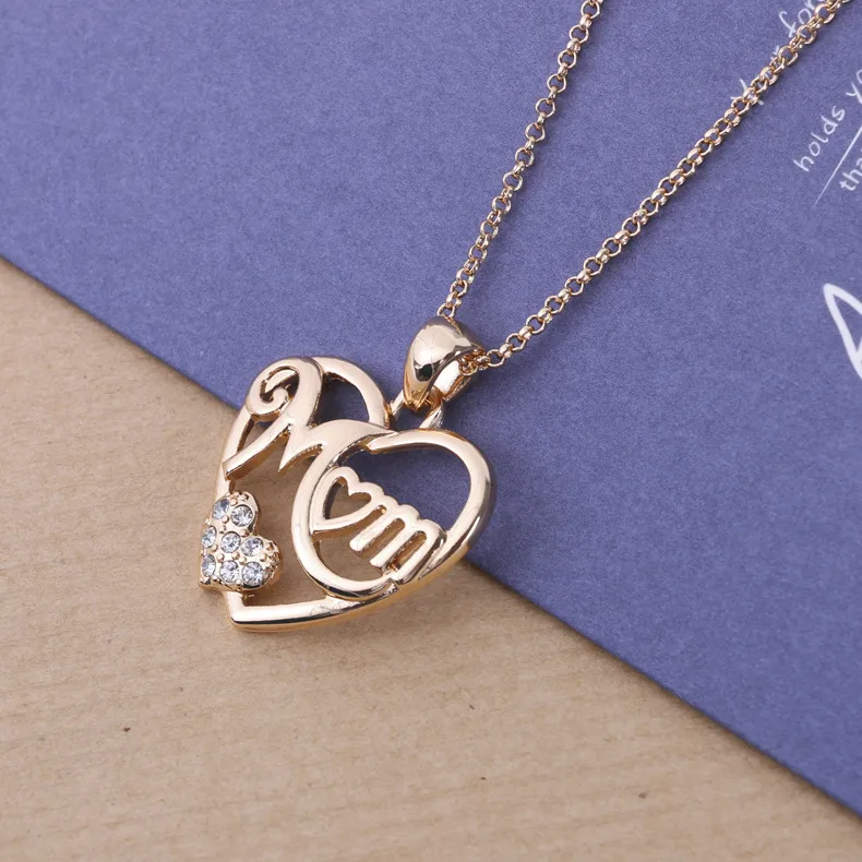 Нежный форме сердца письмо Мама кулон ожерелье с бриллиантом высокое качество ключицы цепи мама День рождения матери кулон подарок свободный корабль