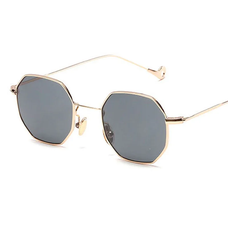 Tjej Designer Kvinnor Solglasögon Vintage Retro Metal Square 2020 Ny Ultra-Light Small Frame Glasses 13 Färger Enkel Ögontillbehör