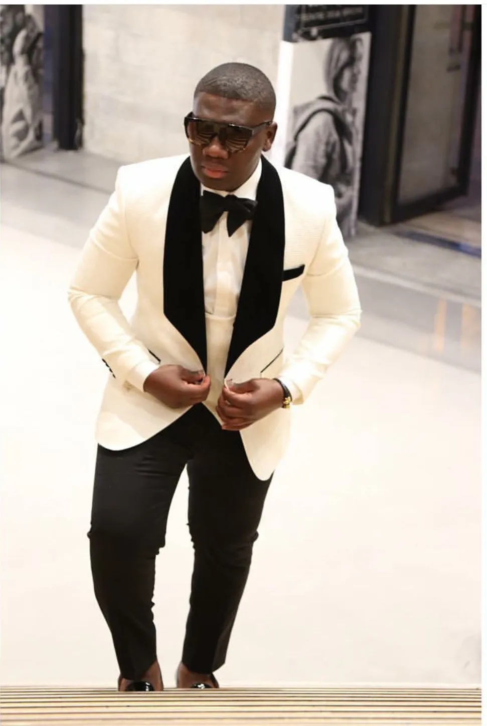 Top Design Groom Tuxedos One Button Ivory Shawl Lapel Groomsmen Best Man Suit Wedding Mens Suits Womens Tuxedo Jackets Pants Vest Tie J392 From Discountweddingshop 90.46 DHgate.Com