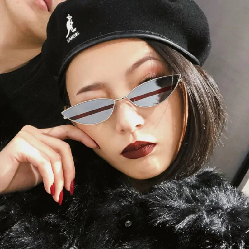 Nowe Słodkie Sunglases Retro Kot Okulary Okulary Dla Kobiet Metal Trójkąt Vintage Cateye Okulary Słońce Kobiet Tanie