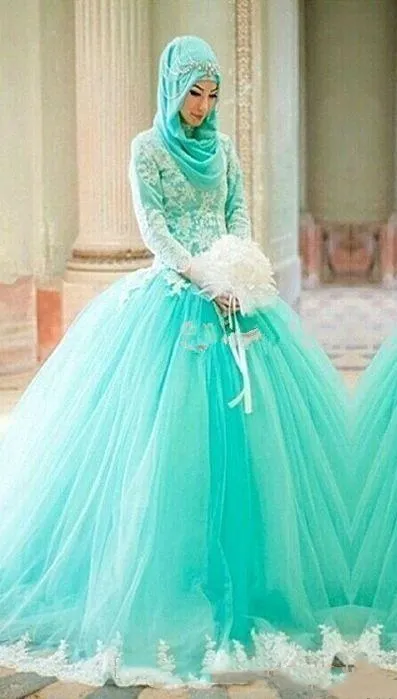 Encantador Verde Menta Colorido Muçulmano Vestidos de Noiva Baratos 2019 Gola Alta Apliques Branco Renda Trem de Varrer Mangas Longas Bridal270D