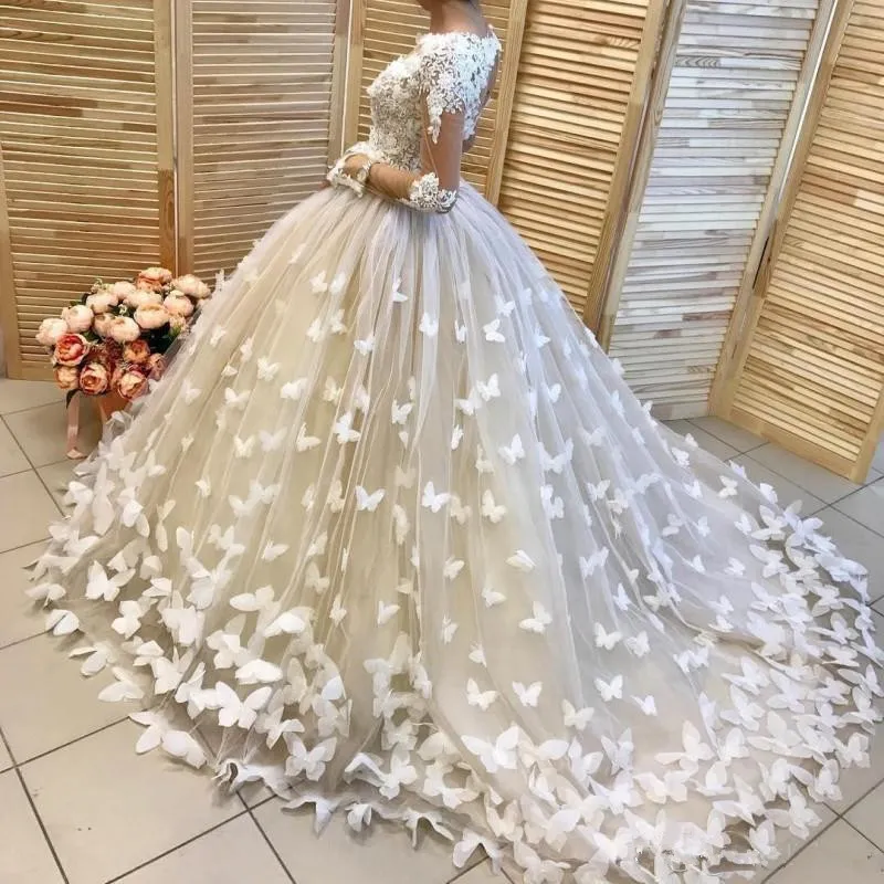 3D Butterfly Appliques Ball Gown Wedding Dresses With Illusion Long ...