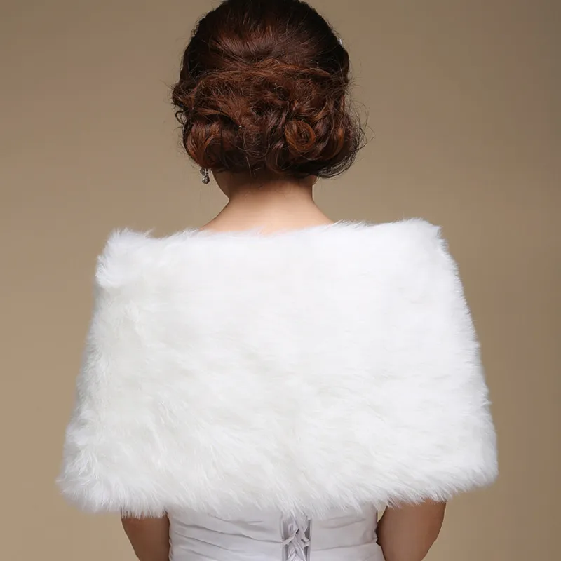 Bolero da sposa Capispalla Accessori Avvolgere sollecitato Sposa formale Mantello invernale Scialle di pelliccia da sposa Giacche da sposa Avvolgere