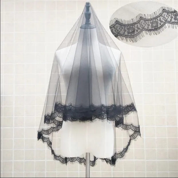 Veli da sposa da sposa in tulle nero semplice ed elegante Lunghezza gomito a uno strato Bordo in pizzo di alta qualità per la sposa