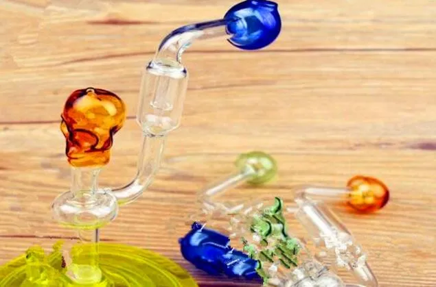 Accessoires de narguilé petit crâne filtrant pot chance en gros bongs en verre brûleur à mazout tuyaux en verre conduites d'eau plates-formes pétrolières fumer