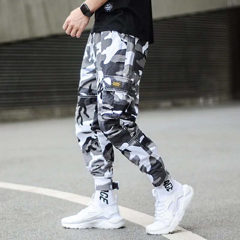 Mode Camouflage Punk Style Mäns Jogger Byxor Ungdom Streetwear Hip Hop Jeans Män Big Pocket Cargo Byxor Harem Trousers Homme