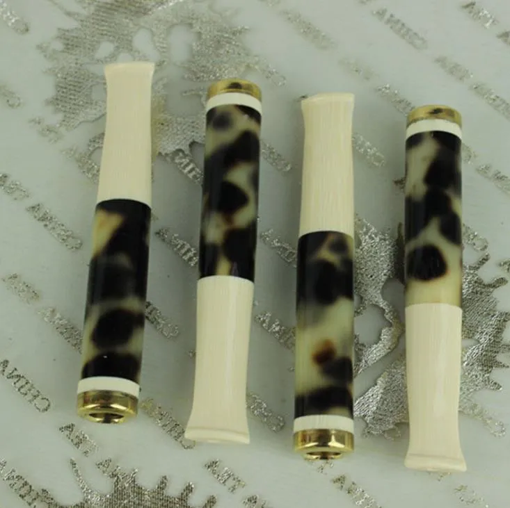 Snow mountain amber jade pipe fittings can be cleaned cycle type cigarette set cigarette holder.