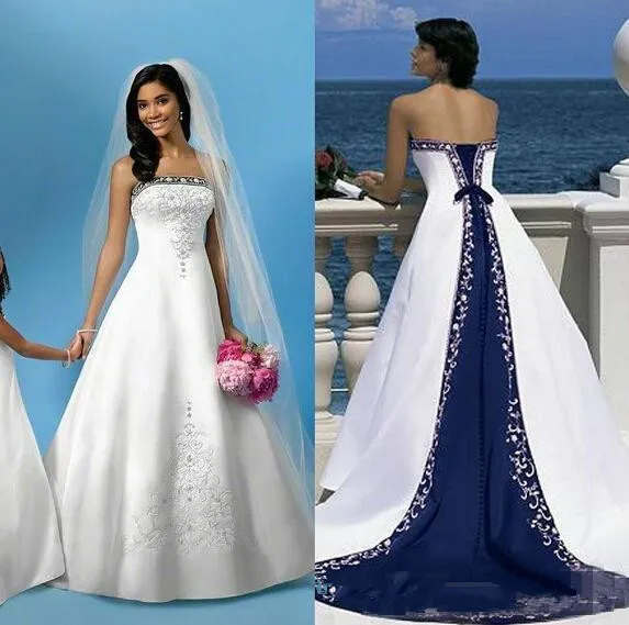 Vestidos de novia de playa de satén blanco y azul vintage 2023 Bordado sin tirantes Capilla Tren Corsé Vestidos de boda nupciales por encargo para la iglesia