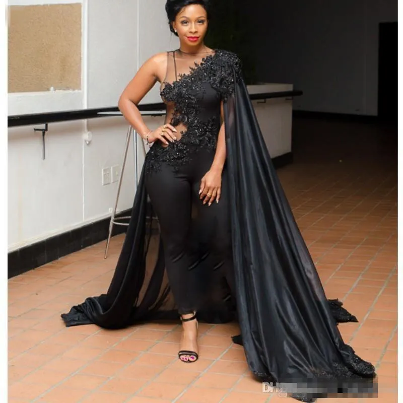 2018 Robes De Bal Noires Avec Wrap Dentelle Appliqued Combinaison Balayage Train Occasion Formelle Porter Robe De Soirée Sur Mesure