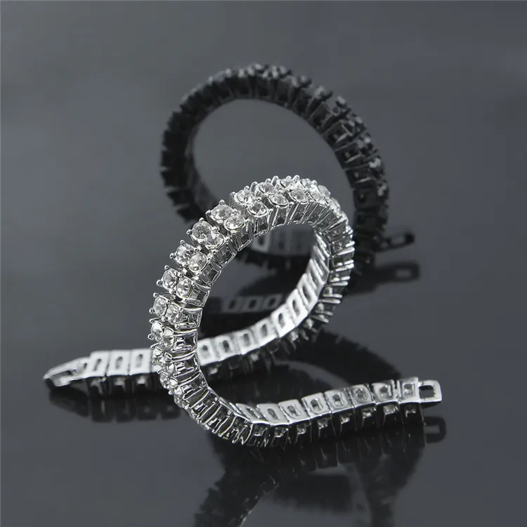 アイスアウト2列ストラスアームバンドマナーヒップホップStil Freier Simulierten Diamant 8 quotarmband Bling Bling Bling Bring Bracet Men9781805