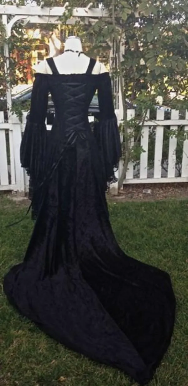 Vintage Black Gothic A Line Wedding Dress, Off Shoulder Spaghetti ...