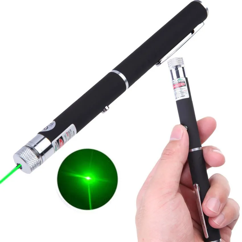 Super leistungsstarker Laserpenser 2in1 Puntero Laser 5mw leistungsstarke Caneta Laser Greenredblue Violet Lazer Verde mit Stern Cap8041164