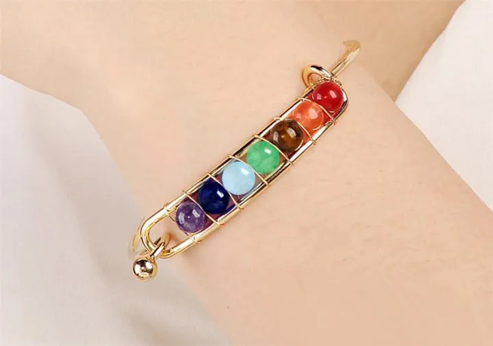 Neue Mode Naturstein Offene Armbänder 7 Reiki Chakra Healing Balance Perlen Armband Gold Versilbert Armreif Frauen Yogo Edlen Schmuck