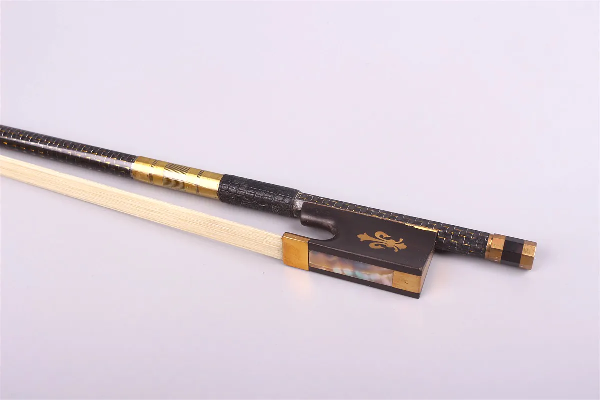 Yinfente Violin Bow 4/4 tamanho completo Fibra de carbono vara ebony sapo adiantamento cabelo gloden gloden chapeado violino peças bem equilibradas