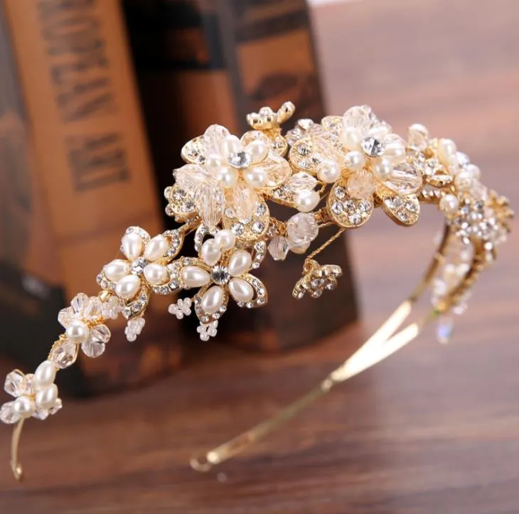 Pettine per Capelli da Sposa Fatto a Mano in Rame Bianco con Fiori, Cristalli di Opale, Foglia d'Oro e Perle d'Acqua Dolce, Accessori per Capelli da Matrimonio