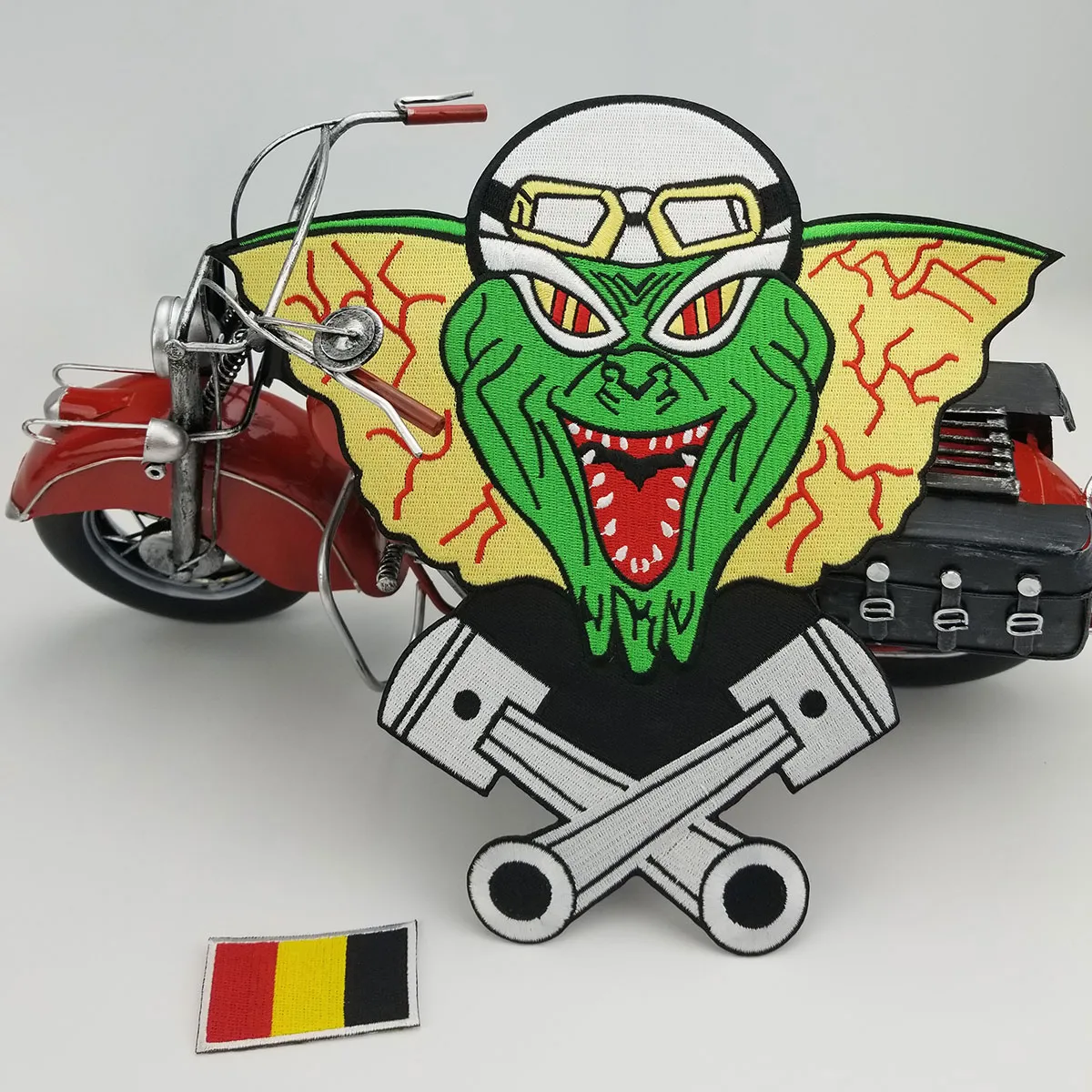 TOP QUALITY COOLEST GERMLINS MCP LIEGE MOTORCYCLE EMBROIDERY PATCH CLUB VEST OUTLAW BIKER MC COLORS PATCH