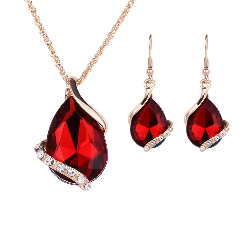 Elegante Sieraden Vergulde Ketting Set Mode Keltische Diamant Bruiloft Bruids Kostuum Sieraden Sets Party Ruby Sieraden (Ketting + Oorbellen)