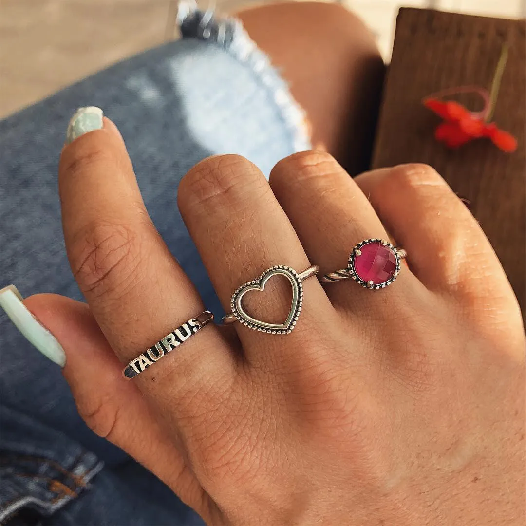 2018 New Arrival Women Bohomian Style Ruby Love Retro Silver Ring Set of Three Rings Fashion Jewelry
