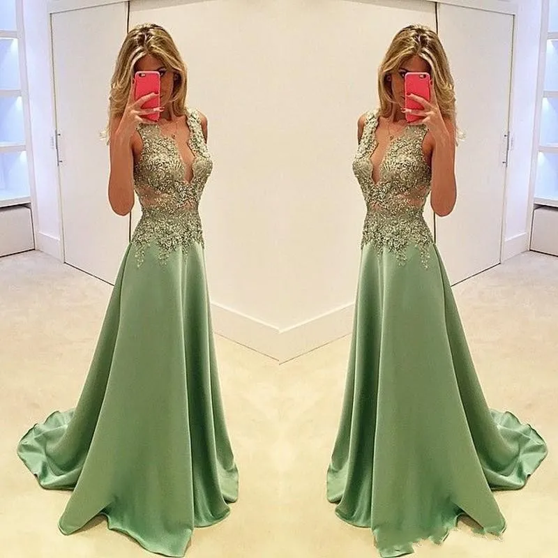 2020 Sexy Elegant Olive Green Evening Dresses Wear V Neck Satin Lace Appliques Beading Sleeveless Prom Gowns Plus Size Formal Party Dress