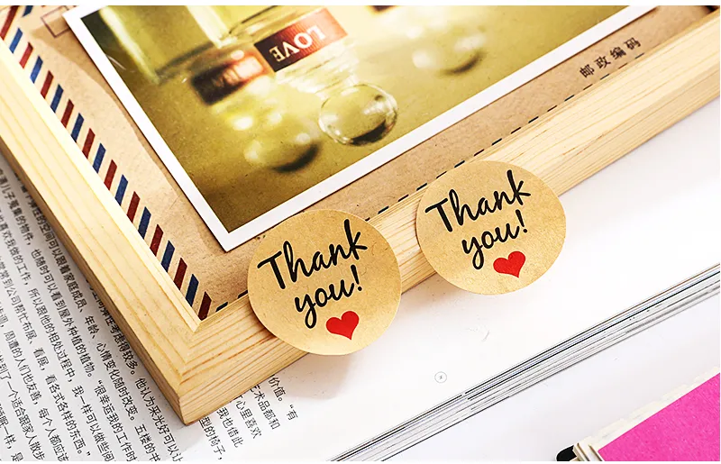 Kraft Paper "Thank You" Adhesive Label with Red heart, Diameter 38mm Seal Label Sticker for DIY Gift decoration and Cake Baking Packing