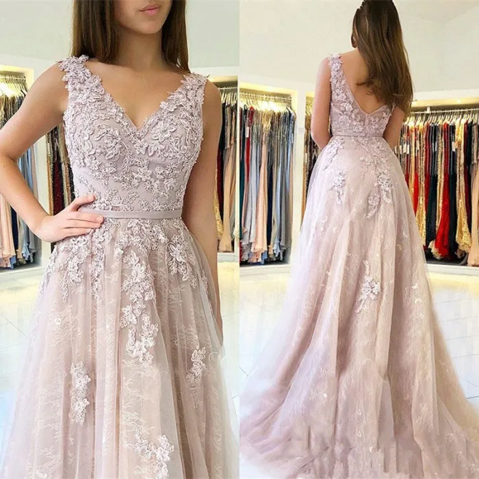 2019 elegant v-hals ärmlös ruffle applique spets prom klänningar varm försäljning band dragkedja tillbaka sopa tåg kvällsklänning