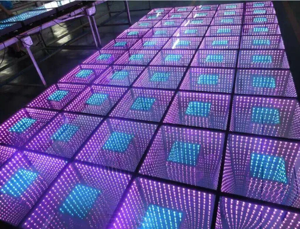 LED 3D Infinite Dance Floor 500 500 70mm مع LED5050 SMD 3in1 RGB Color Mixing SD Control مع DMX512 Sounds Active Dance Floor 273W