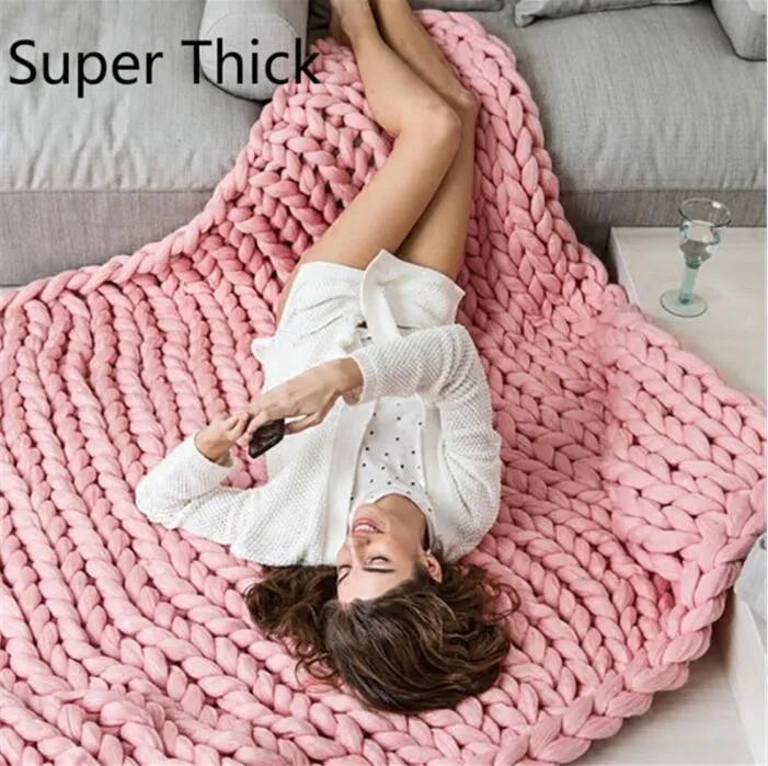 Chunky Knit Coarse Line Hand Knit Chunky Blanket Hand Woven High Quality Fashionable Thick Yarn Wool Sofa Blank From Fashion show2017 26.11 DHgate.Com