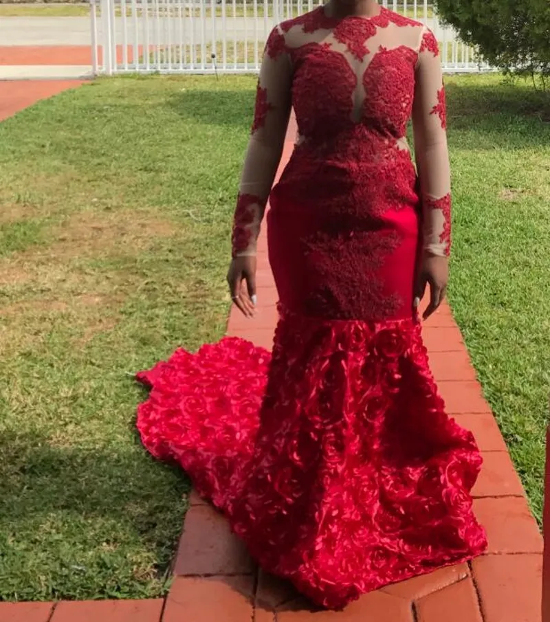 Robes de bal sirène sud-africaines 2018 appliques de dentelle rouge pure manches longues robes de soirée, plus la taille ruché balayage train robe de soirée formelle