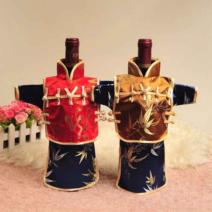 Vintage Hooded Chinese style Christmas Wine Bottle Cover Bag Home Party Table Decoration Silk Brocade Pouch Bottle Packaging fit 750ml