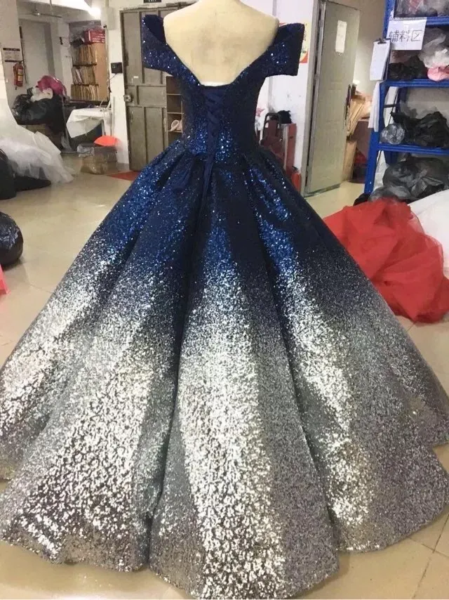 Luxus-Abschlussballkleid mit Pailletten, V-Ausschnitt, Ombre-Gradient-Ballkleid 2018, mit Kappe, kurzen Ärmeln, schulterfrei, gerüscht, Festzug-Abendkleid