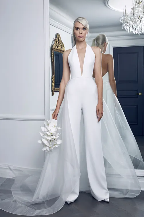 Abiti da sposa taglie forti modesti Tute da donna con gonna oversize in tulle Scollo a V profondo Abito da sposa da spiaggia bianco puro Abiti da sposa Sexy Back