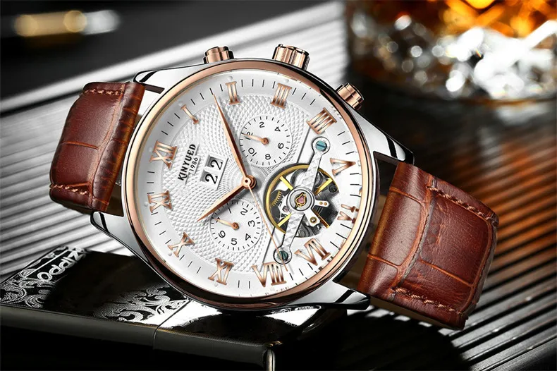 メンズ防水スイスの自動デー/月Tourbillon Mechanical Watch withギフトボックス中国のファッションゴールドウォッチ本革ベルト腕時計