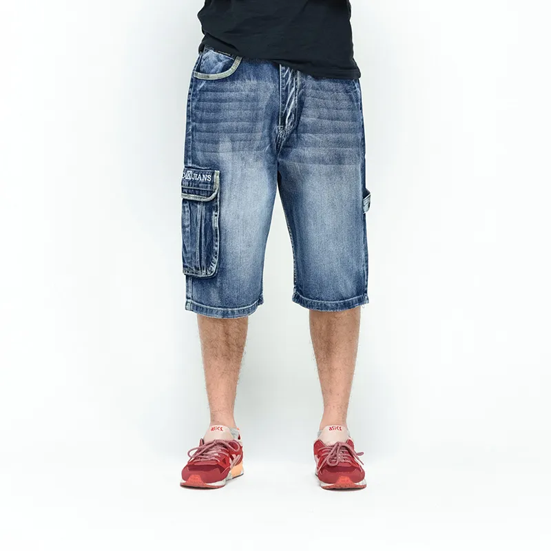 Hip Hop Loose Casual Jean Shorts Men Summer Big Pockets Capris Man Plus Size Clothing Jeans