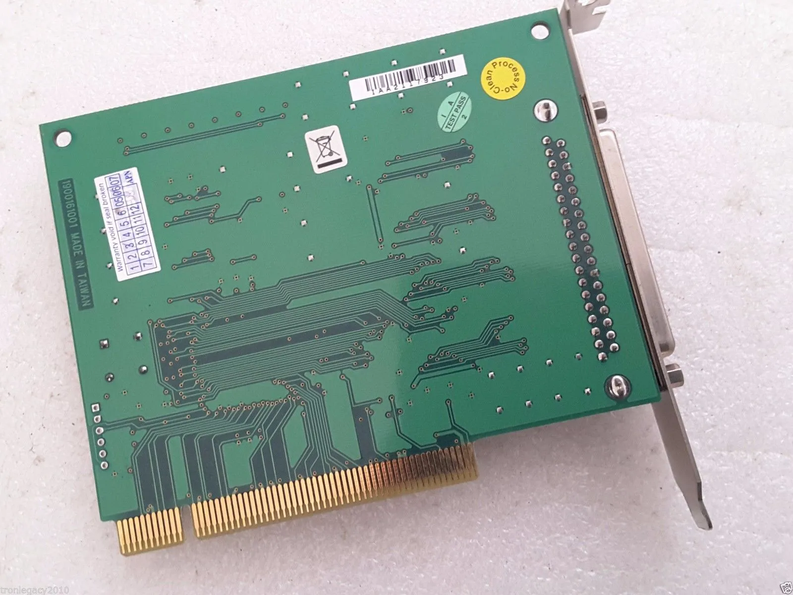 Industrial equipment board PCI-1610 REV.A1 02-2 4 PORT HIGH SPEED RS-232 COMMUNICATION CARD