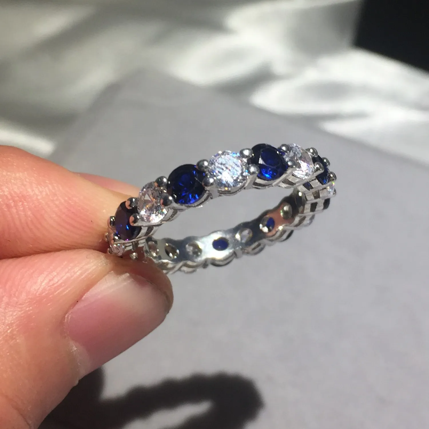 Marca 925 PRATA AMARRA DE AJUSTE pintura diamante cheio Anel ETERNITY BAND ENGAJAMENTO CASAMENTO Pedra Anéis Presente para meninas Tamanho 5,6,7,8,9,10